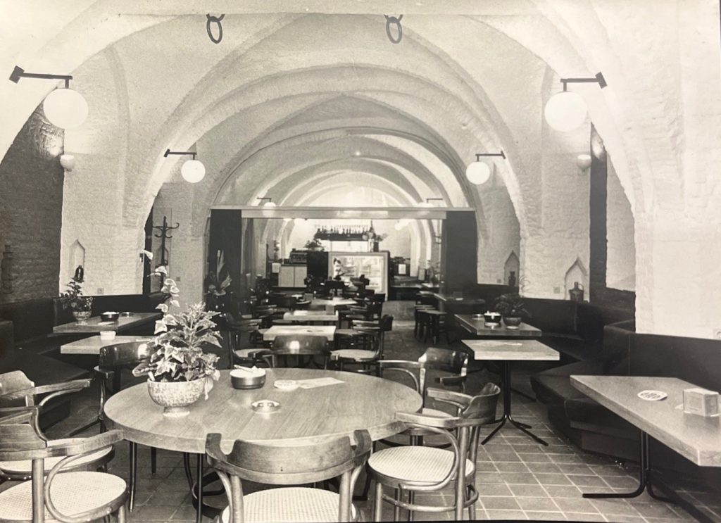 [Bar Lunchcafé jaren '70]