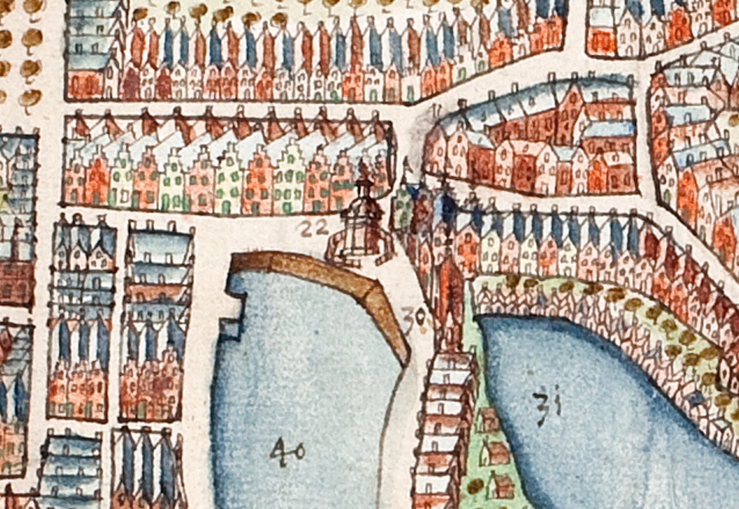 De Turfkade in 1650, met rechts het Visperk (nr. 22). De wat schematisch getekende huizen hebben alle een trapgevel. Detail van de plattegrond door Jacob Reynoutsen, uit de collectie Bodel Nijenhuis van de UB te Leiden.